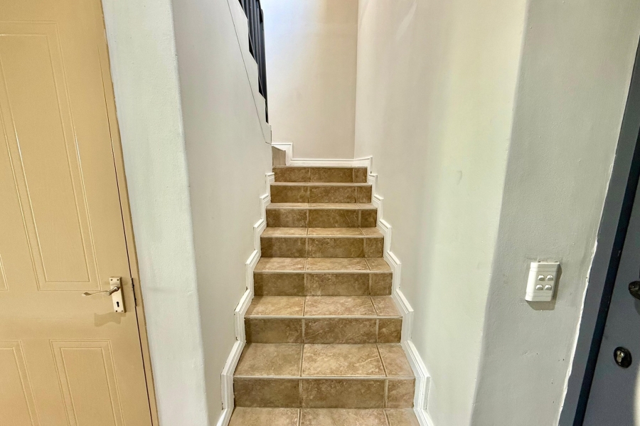 To Let 3 Bedroom Property for Rent in De Wijnlanden Residential Estate Western Cape